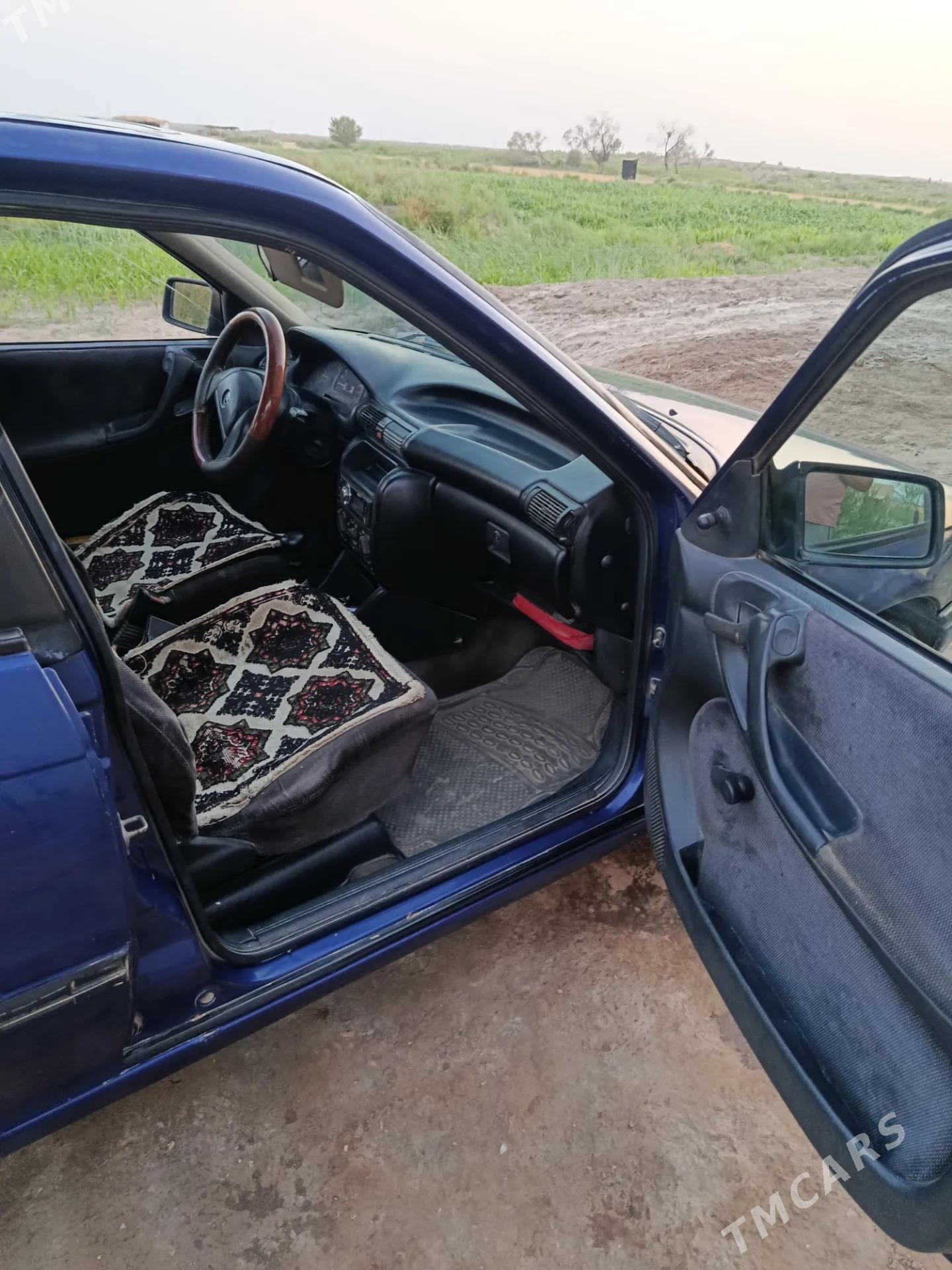 Opel Astra 1993 - 42 000 TMT - Daşoguz - img 1
