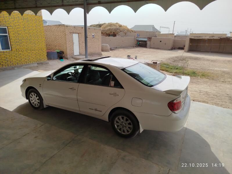 Toyota Camry 2002 - 225 000 TMT - Darganata - img 9