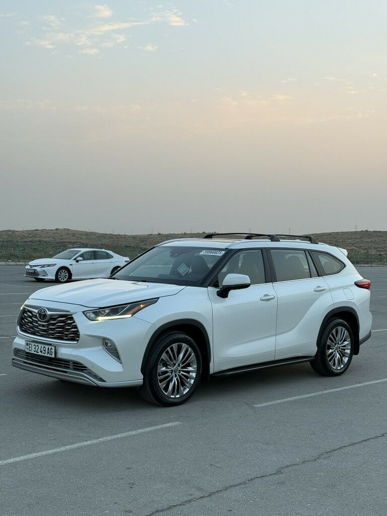 Toyota Highlander 2020 - 815 000 TMT - Aşgabat - img 3