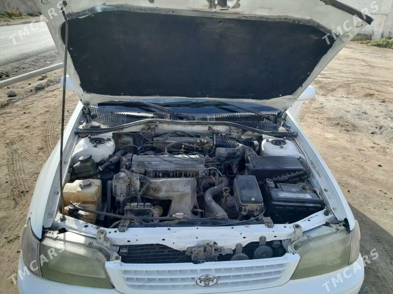 Toyota Corona 1992 - 62 000 TMT - Kerki - img 4