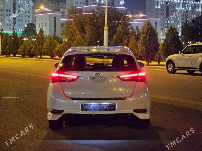 Toyota Corolla 2018 - 184 000 TMT - Podwoýski köç. (Bitarap Türkmenistan şaýoly) - img 4