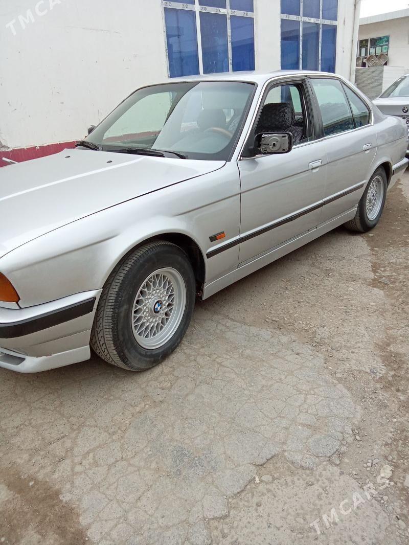 BMW 535 1989 - 35 000 TMT - Türkmenabat - img 4