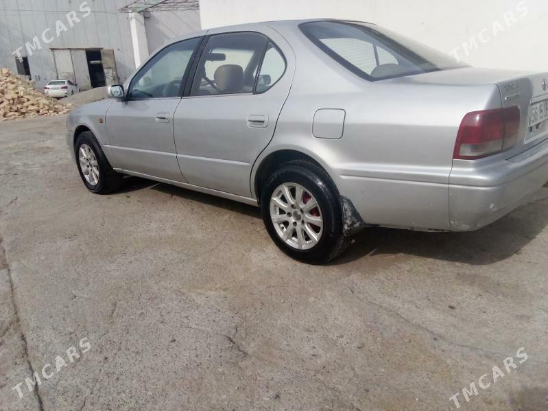 Toyota Camry 1994 - 46 000 TMT - Çärjew - img 1