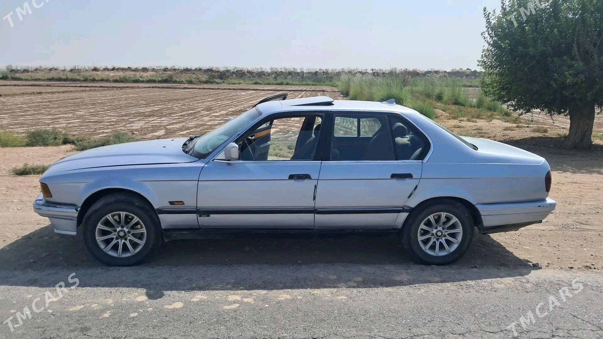 BMW 7 Series 1993 - 34 000 TMT - Керки - img 3