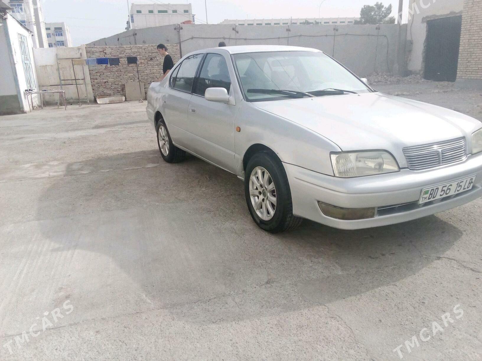 Toyota Camry 1994 - 46 000 TMT - Çärjew - img 3