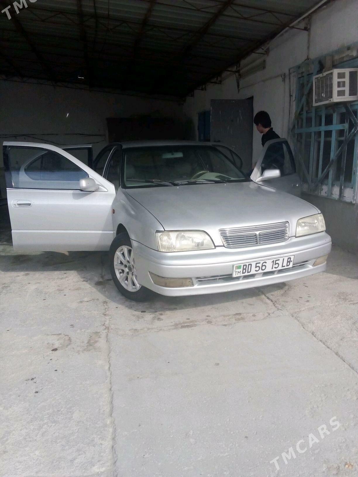 Toyota Camry 1994 - 46 000 TMT - Çärjew - img 5