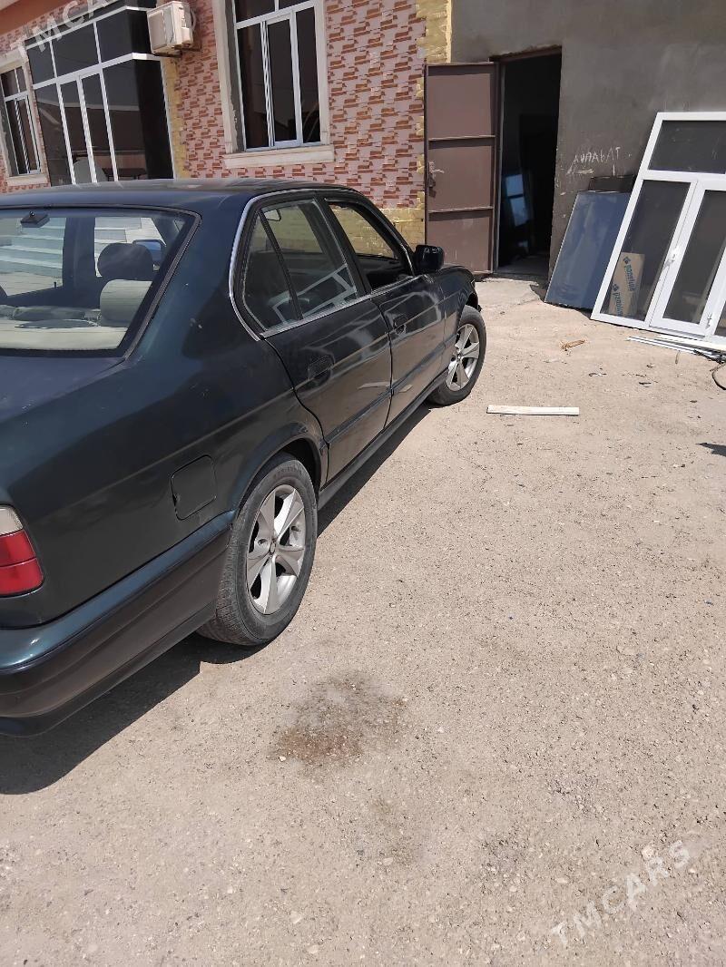 BMW 525 1993 - 45 000 TMT - Balkanabat - img 3