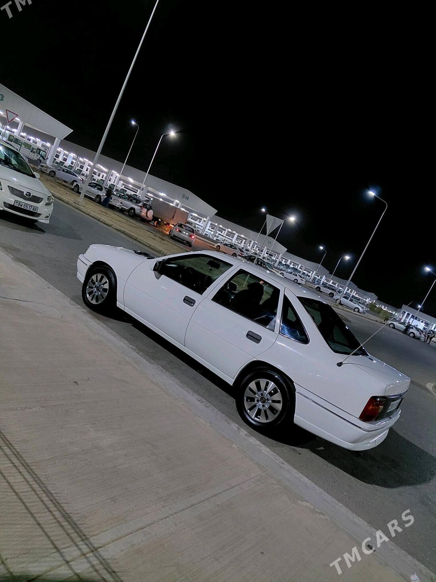 Opel Vectra 1991 - 62 000 TMT - Ашхабад - img 8