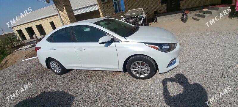 Hyundai Accent 2021 - 205 000 TMT - Türkmengala - img 3