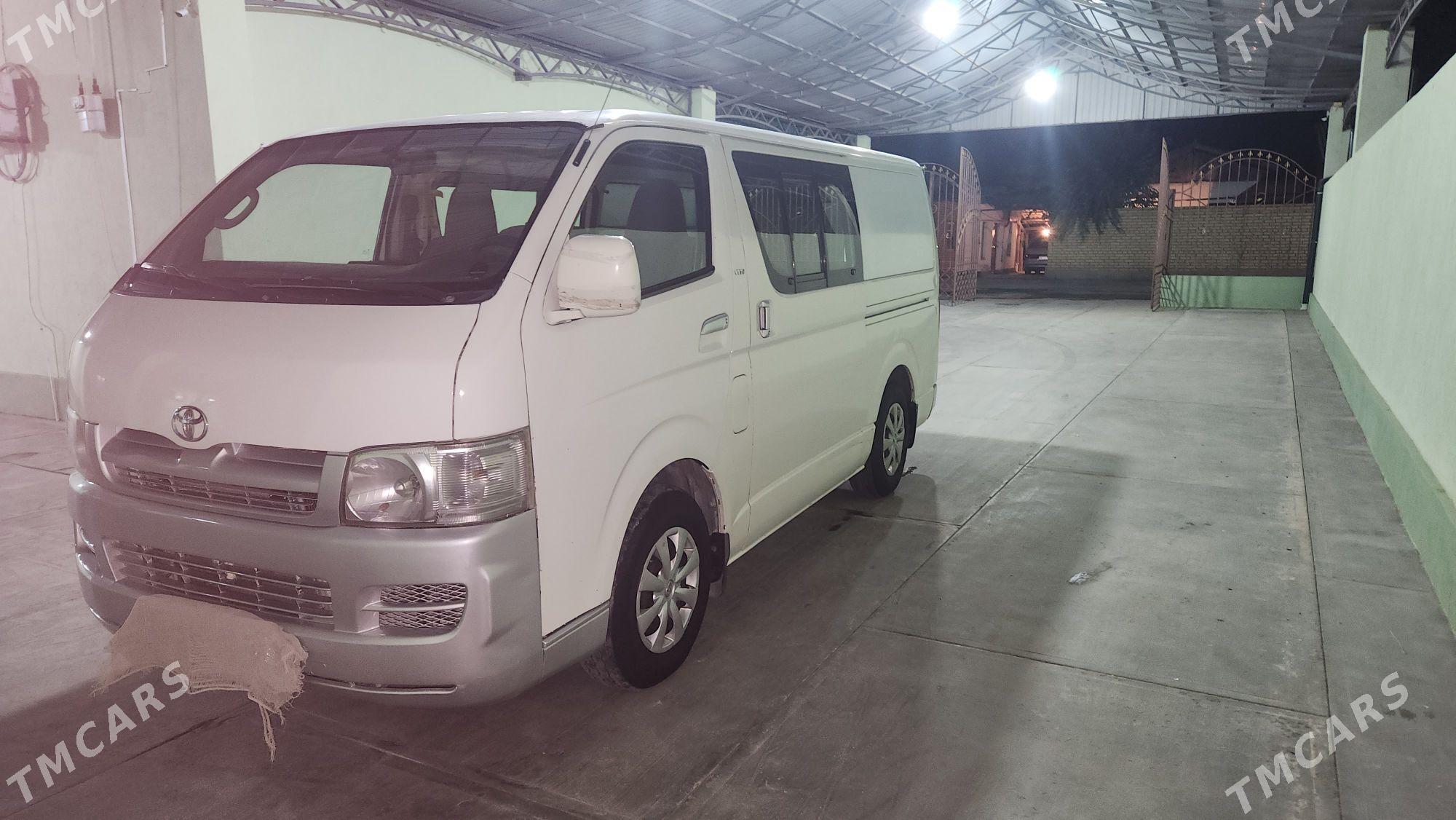 Toyota Hiace 2008 - 240 000 TMT - Türkmenabat - img 3