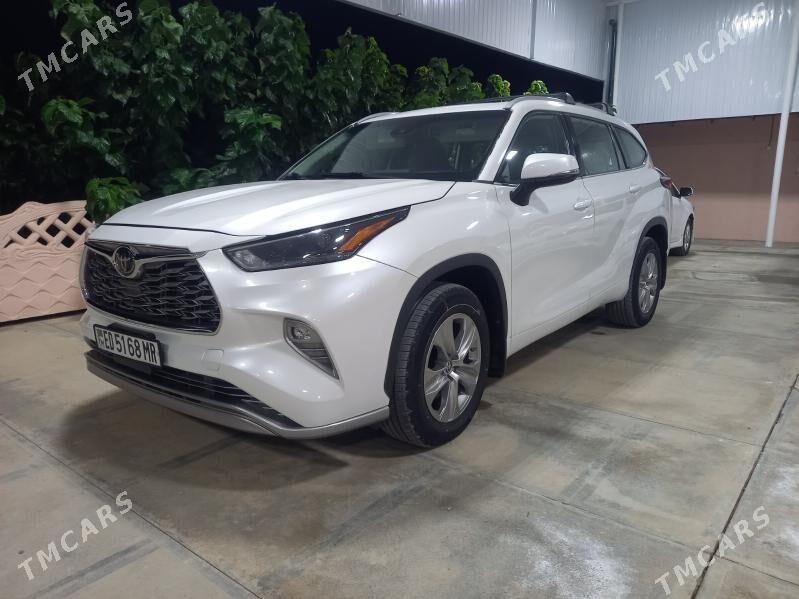 Toyota Highlander 2022 - 575 000 TMT - Мары - img 5