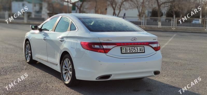 Hyundai Grandeur 2012 - 225 000 TMT - Aşgabat - img 2
