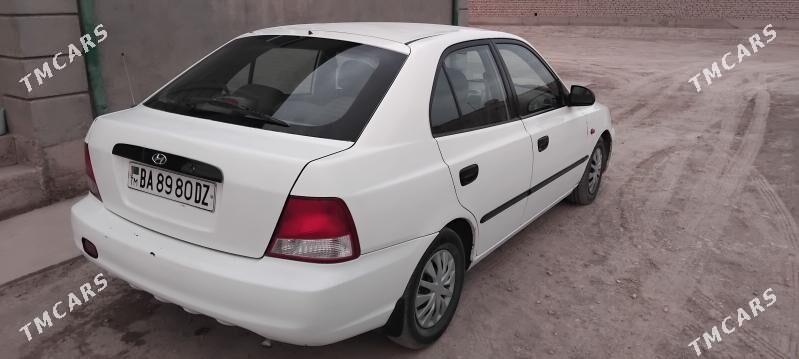 Hyundai Accent 2002 - 38 000 TMT - Daşoguz - img 7