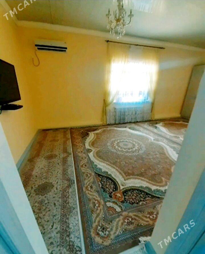 Howly - Анев - img 2