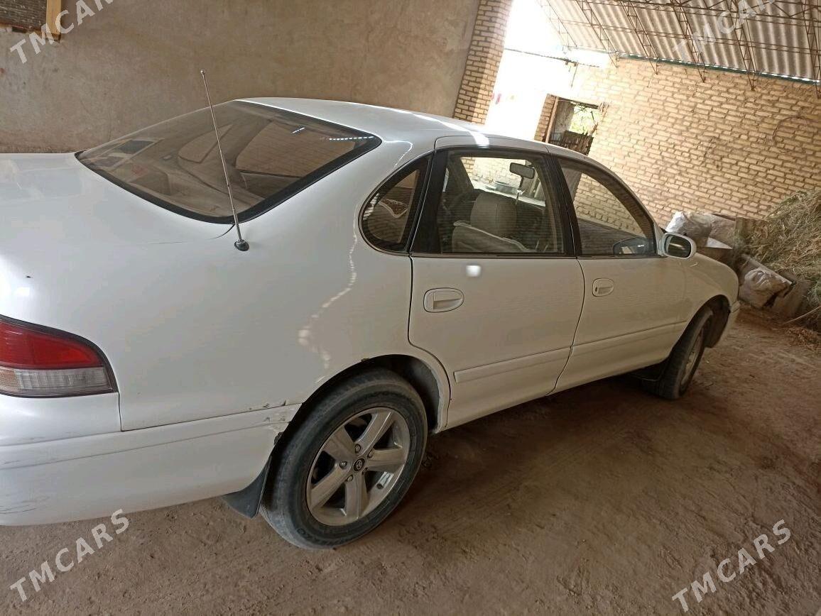 Toyota Avalon 1996 - 110 000 TMT - Халач - img 2