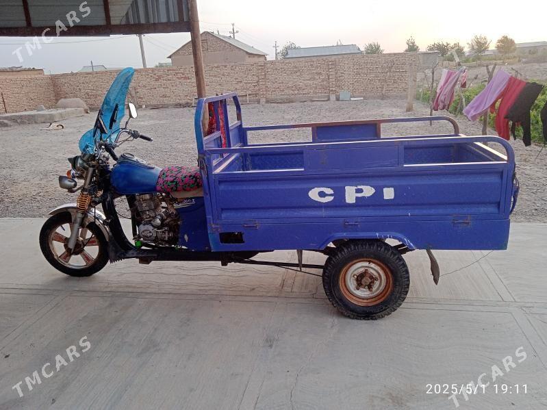 Fekon FK200-14G 2015 - 18 000 TMT - Серахс - img 1