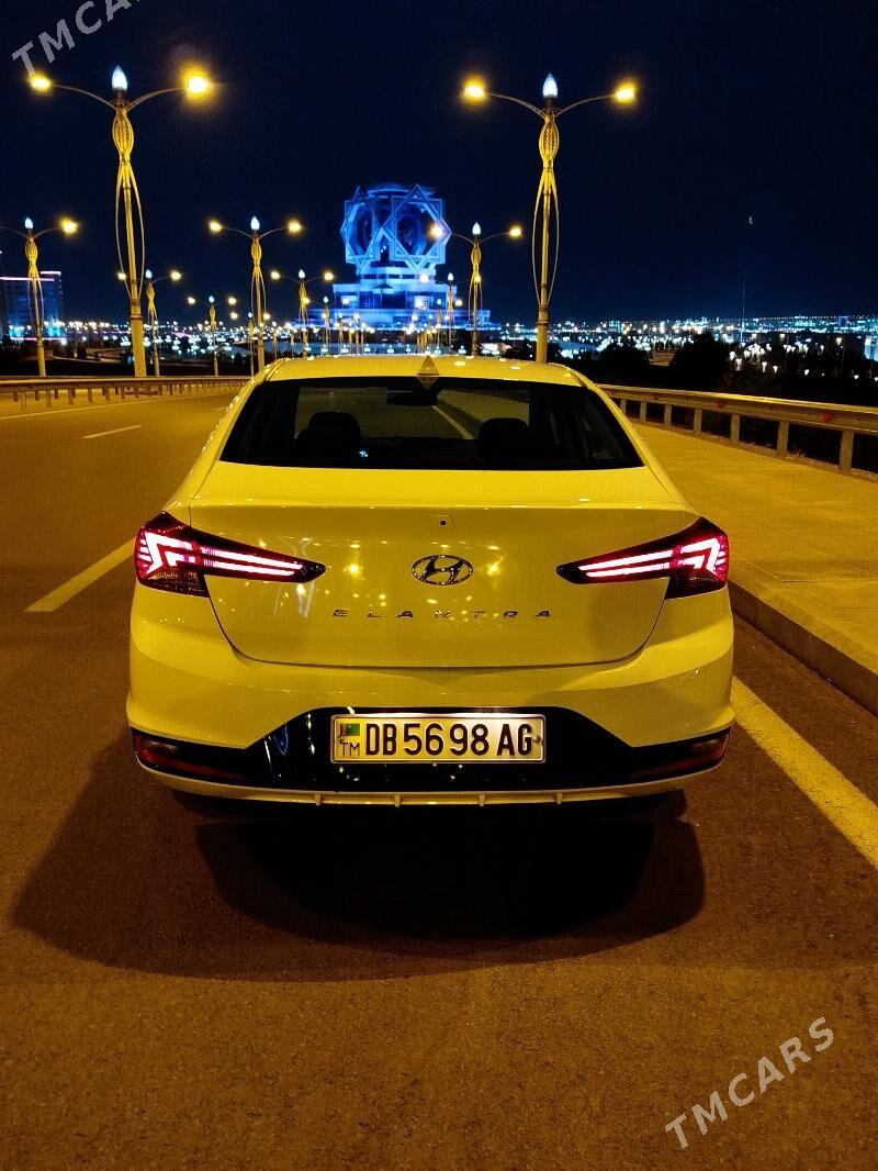 Hyundai Elantra 2020 - 220 000 TMT - Howdan "B" - img 7