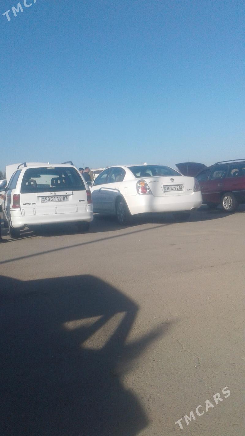 Nissan Altima 2003 - 54 000 TMT - Daşoguz - img 3