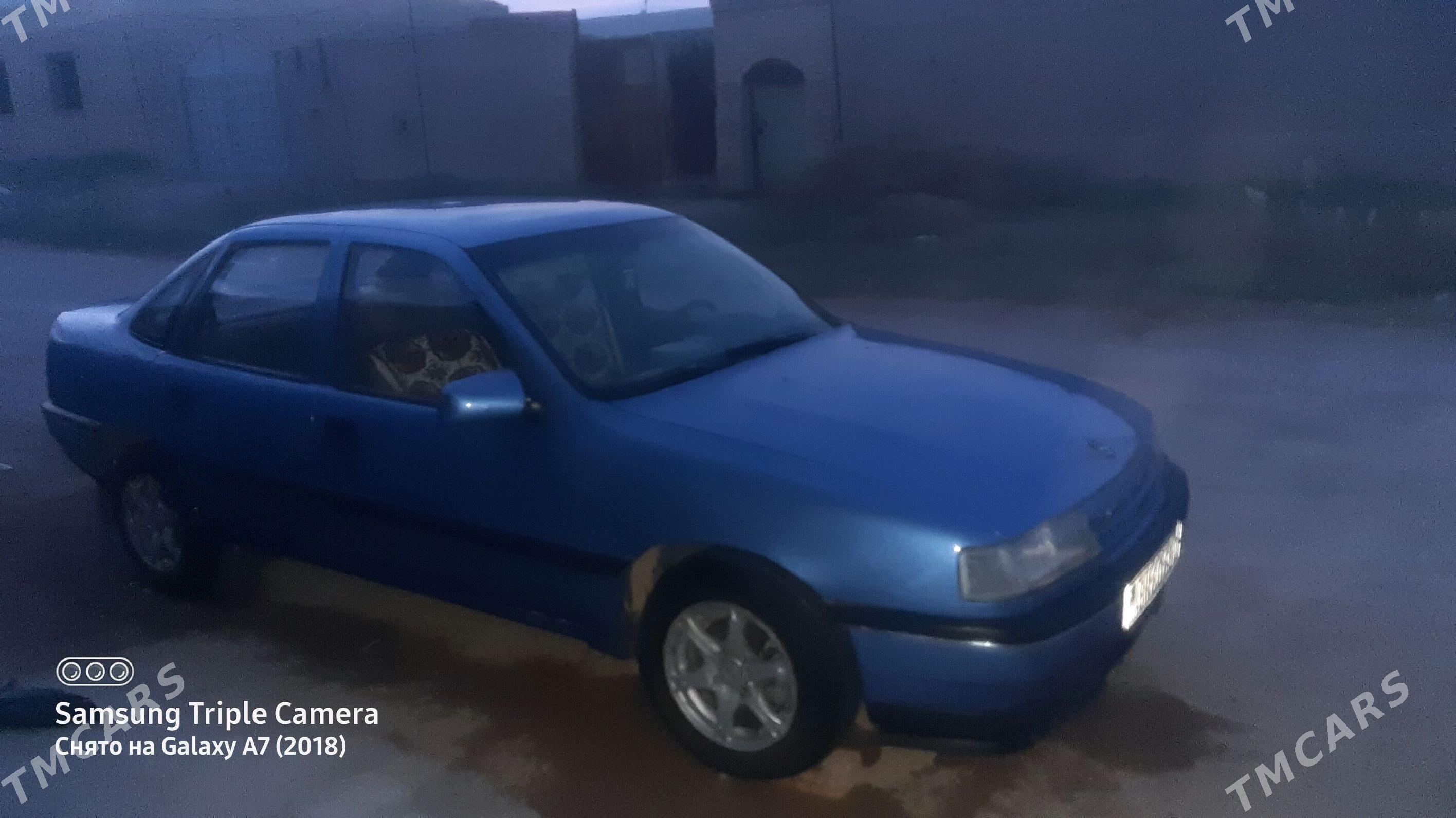 Opel Vectra 1990 - 35 000 TMT - Gubadag - img 2