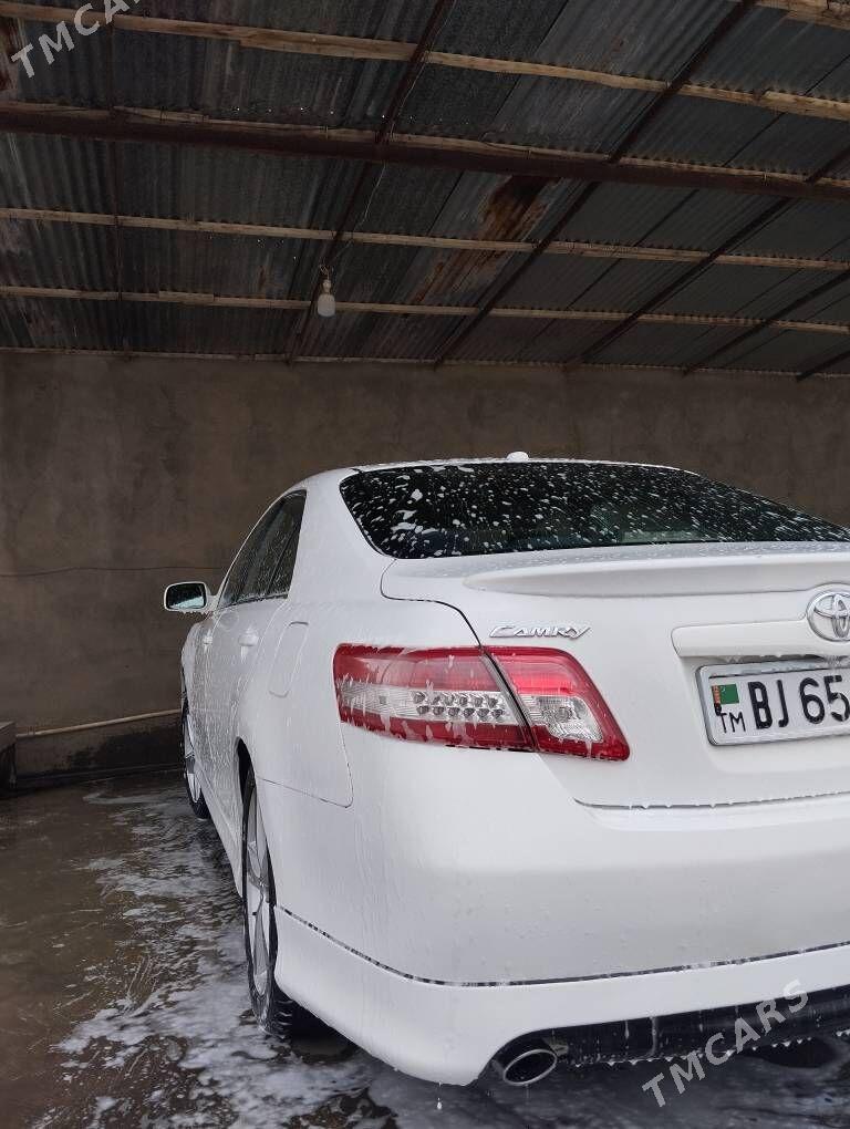 Toyota Camry 2010 - 200 000 TMT - Гуртли - img 4