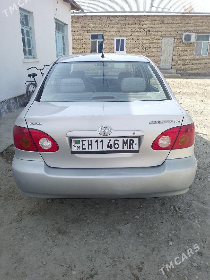 Toyota Corolla 2004 - 130 000 TMT - Тагтабазар - img 4