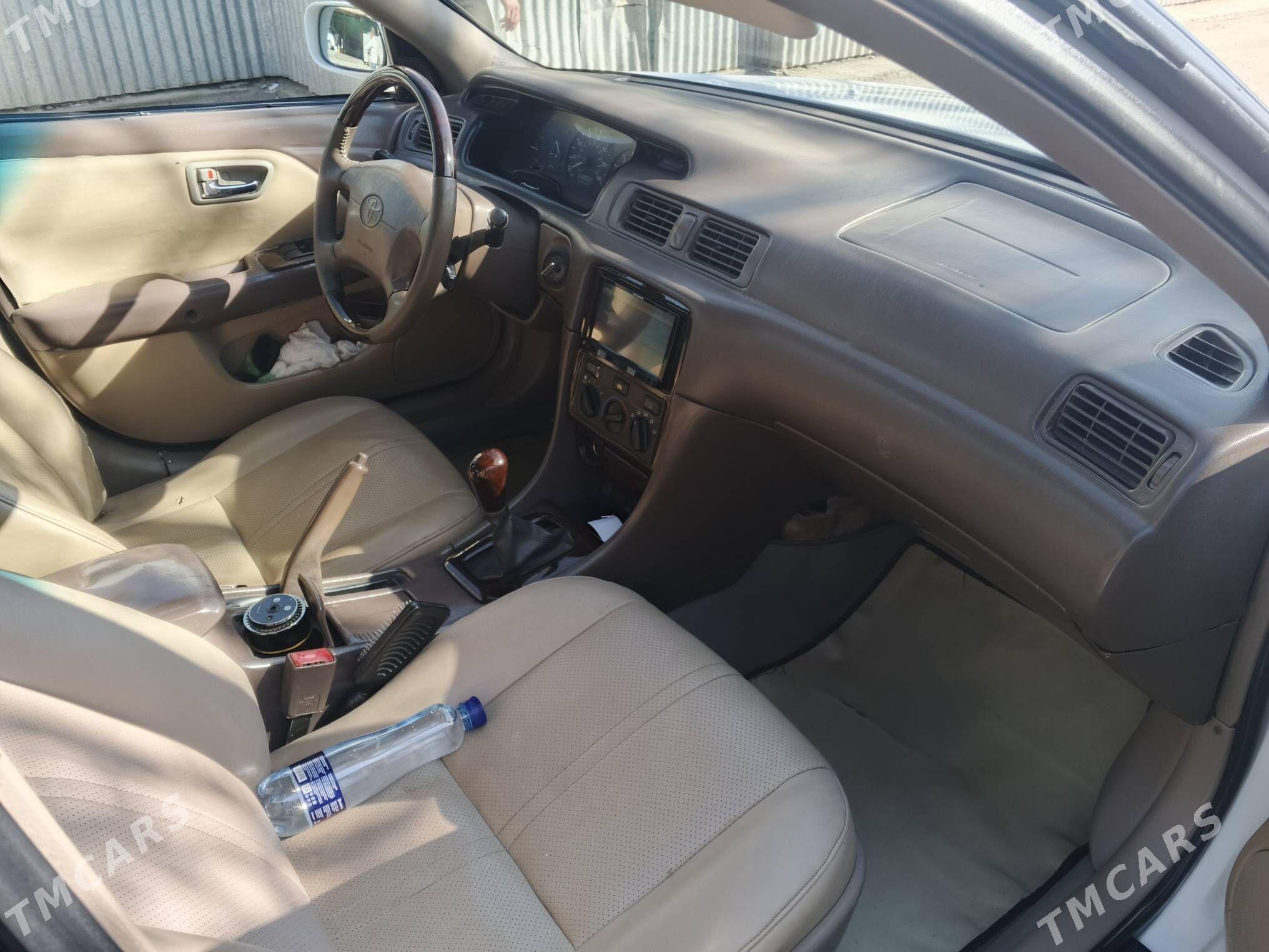 Toyota Camry 2000 - 135 000 TMT - Mary - img 8