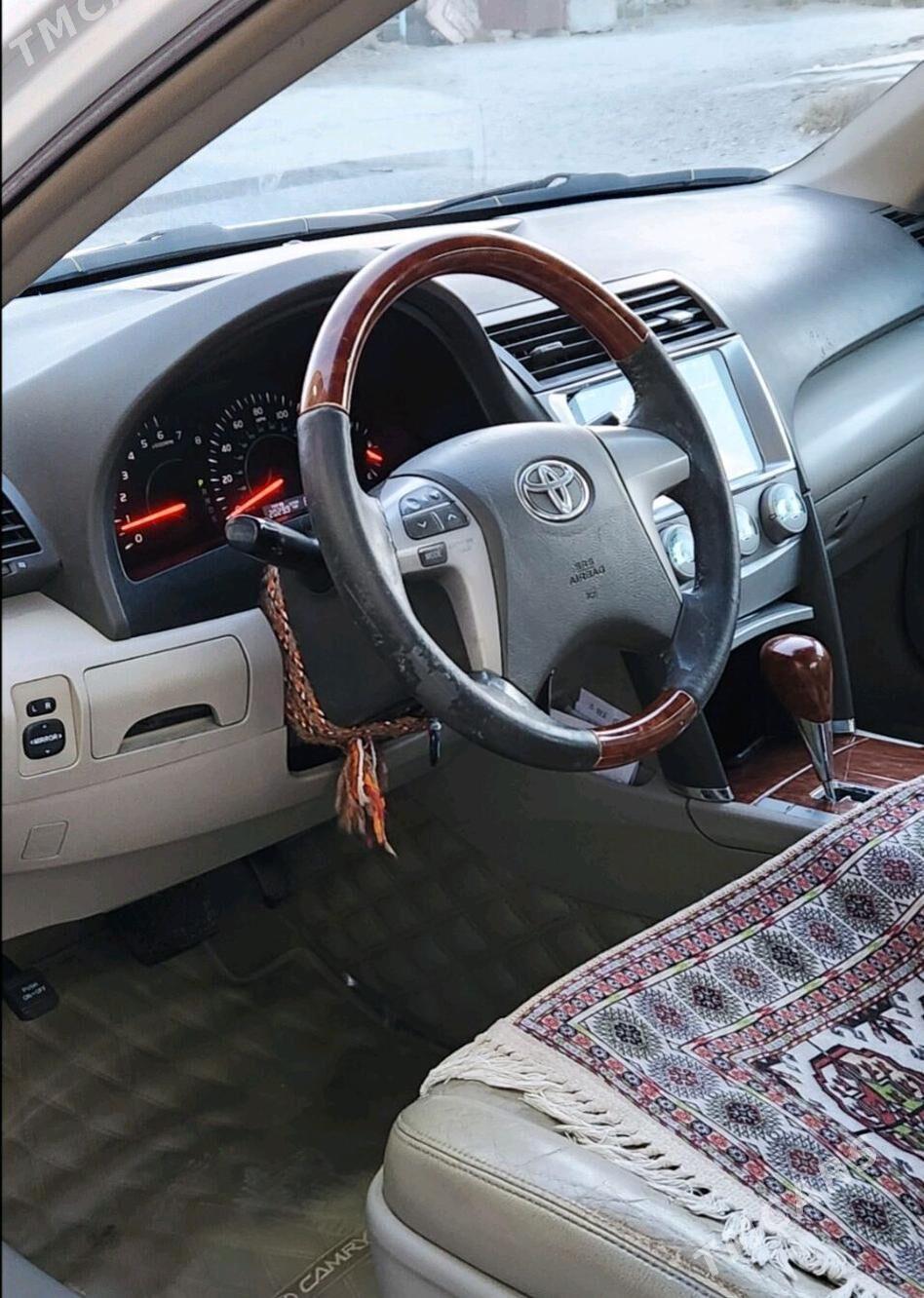 Toyota Camry 2008 - 167 000 TMT - Гызыларбат - img 3