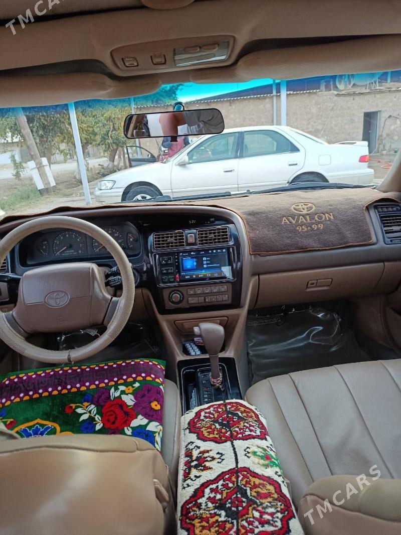Toyota Avalon 1996 - 130 000 TMT - Kerki - img 2