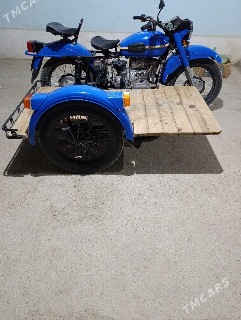 Ural 4320 2002 - 11 000 TMT - Бахарден - img 1