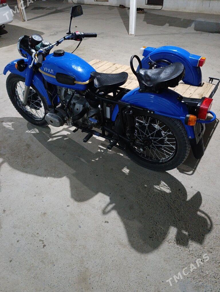 Ural 4320 2002 - 11 000 TMT - Бахарден - img 3