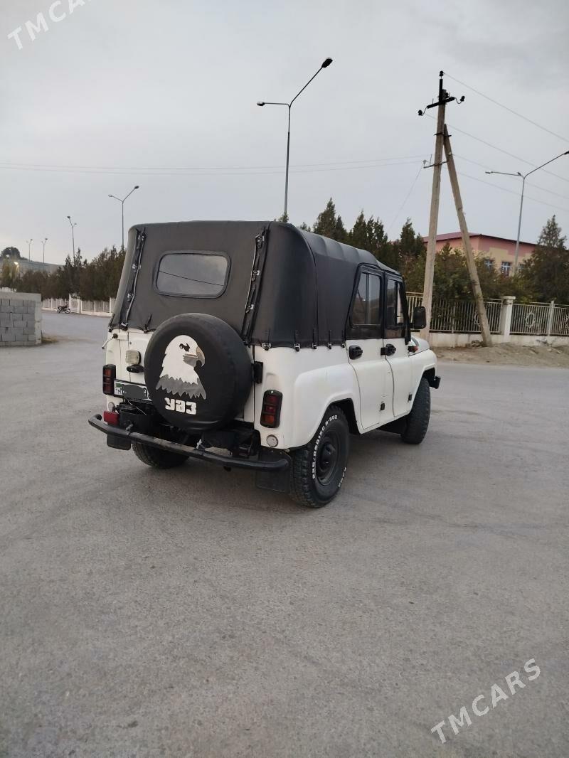 UAZ 469 2004 - 70 000 TMT - Bäherden - img 3