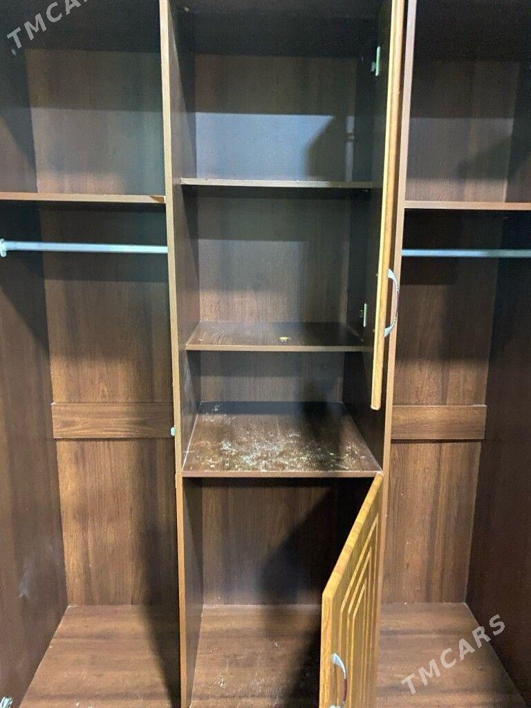 Продам трёхстворчатый шкаф - Türkmenabat - img 2