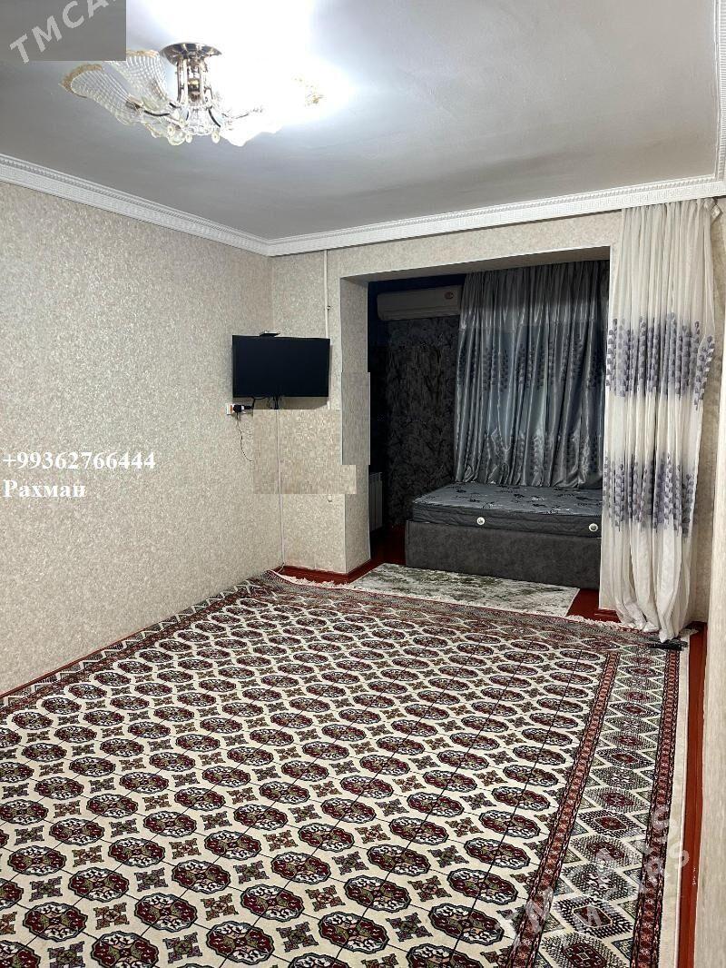 (2061)-FULL 3MKR 1-KOMNAT 40-KWADRAT 3ETAJ RAHMAN - 3 мкр - img 1