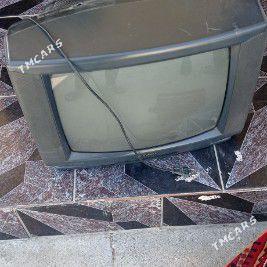 telewizor - Büzmeýin GRES - img 1