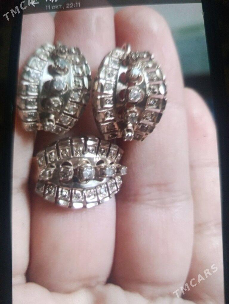 gyzyl komplekt - Mary - img 1