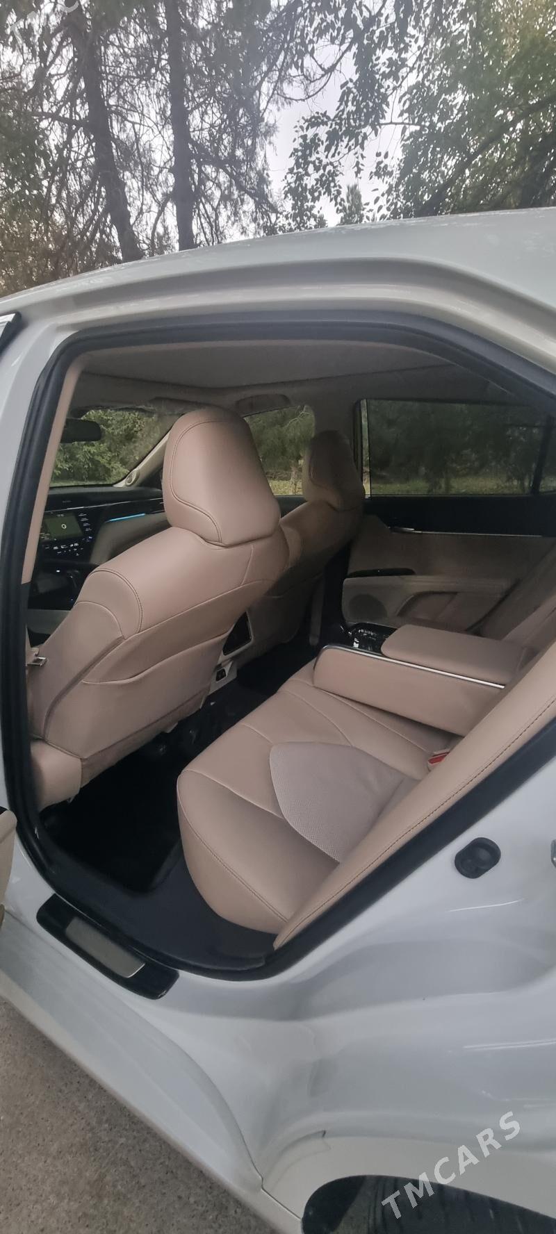 Toyota Camry 2019 - 545 000 TMT - Гёкдепе - img 3