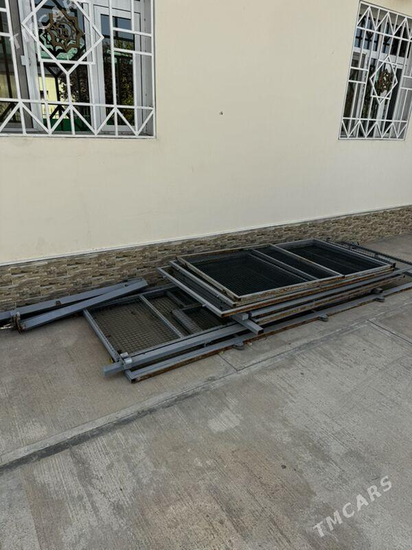 demir resotka - Täze zaman - img 1