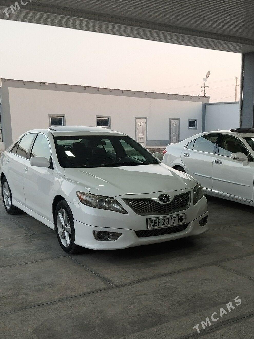 Toyota Camry 2011 - 220 000 TMT - Байрамали - img 6