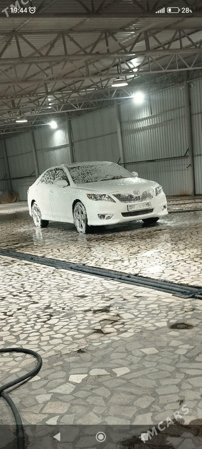 Toyota Camry 2011 - 220 000 TMT - Байрамали - img 8