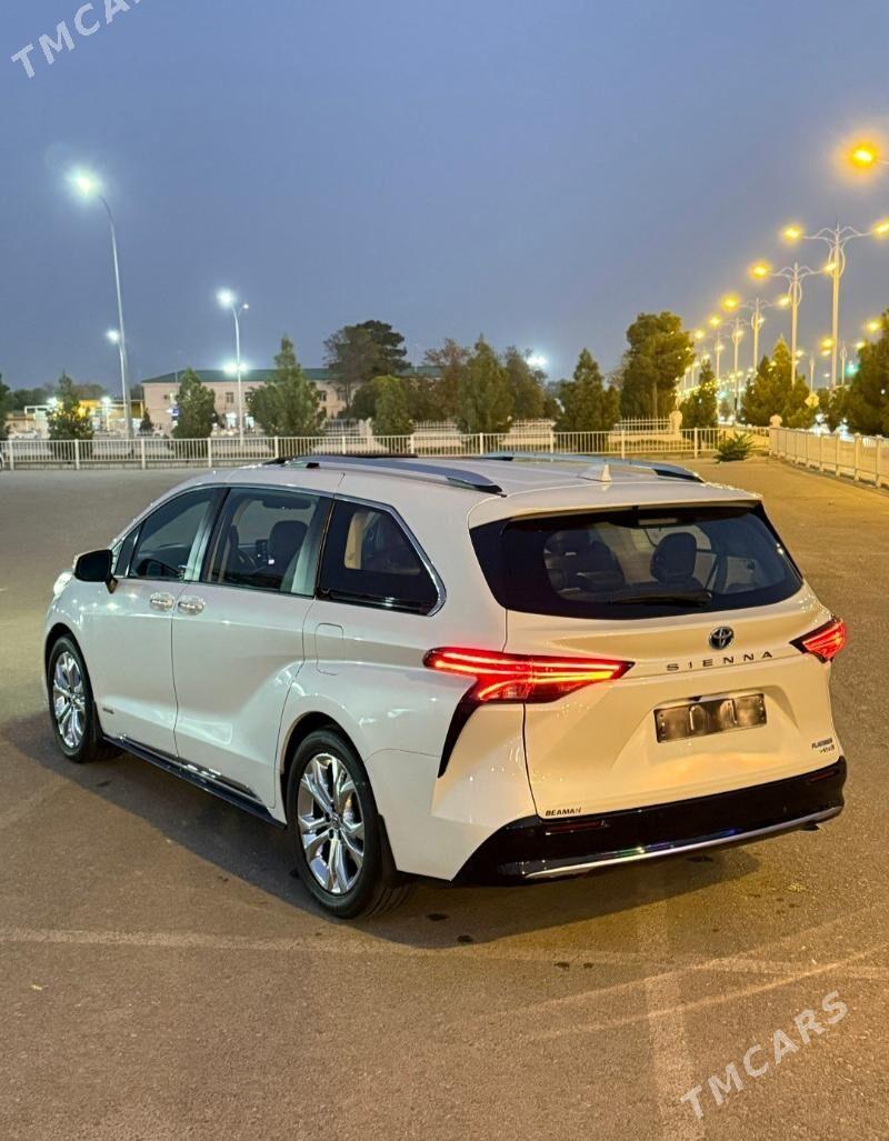 Toyota Sienna 2021 - 630 000 TMT - Aşgabat - img 4
