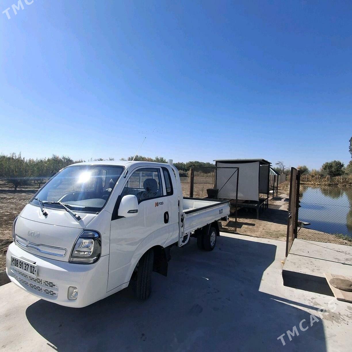 Kia Bongo 2024 - 325 000 TMT - Şabat etr. - img 3