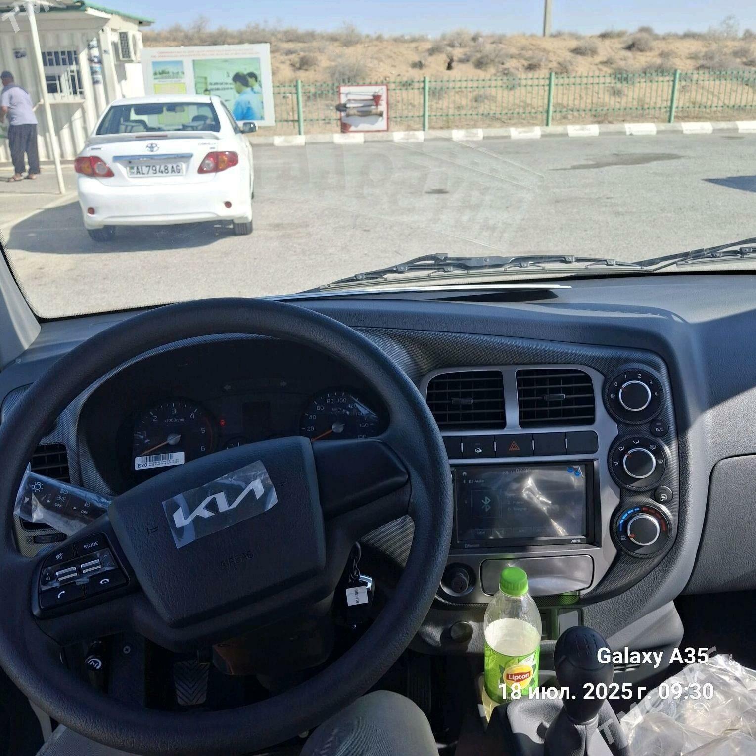 Kia Bongo 2024 - 325 000 TMT - Şabat etr. - img 7