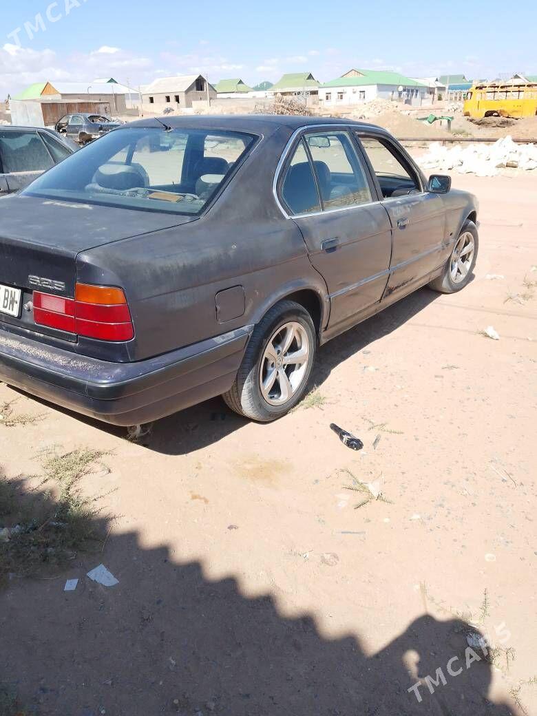 BMW 525 1990 - 15 000 TMT - Türkmenbaşy - img 3
