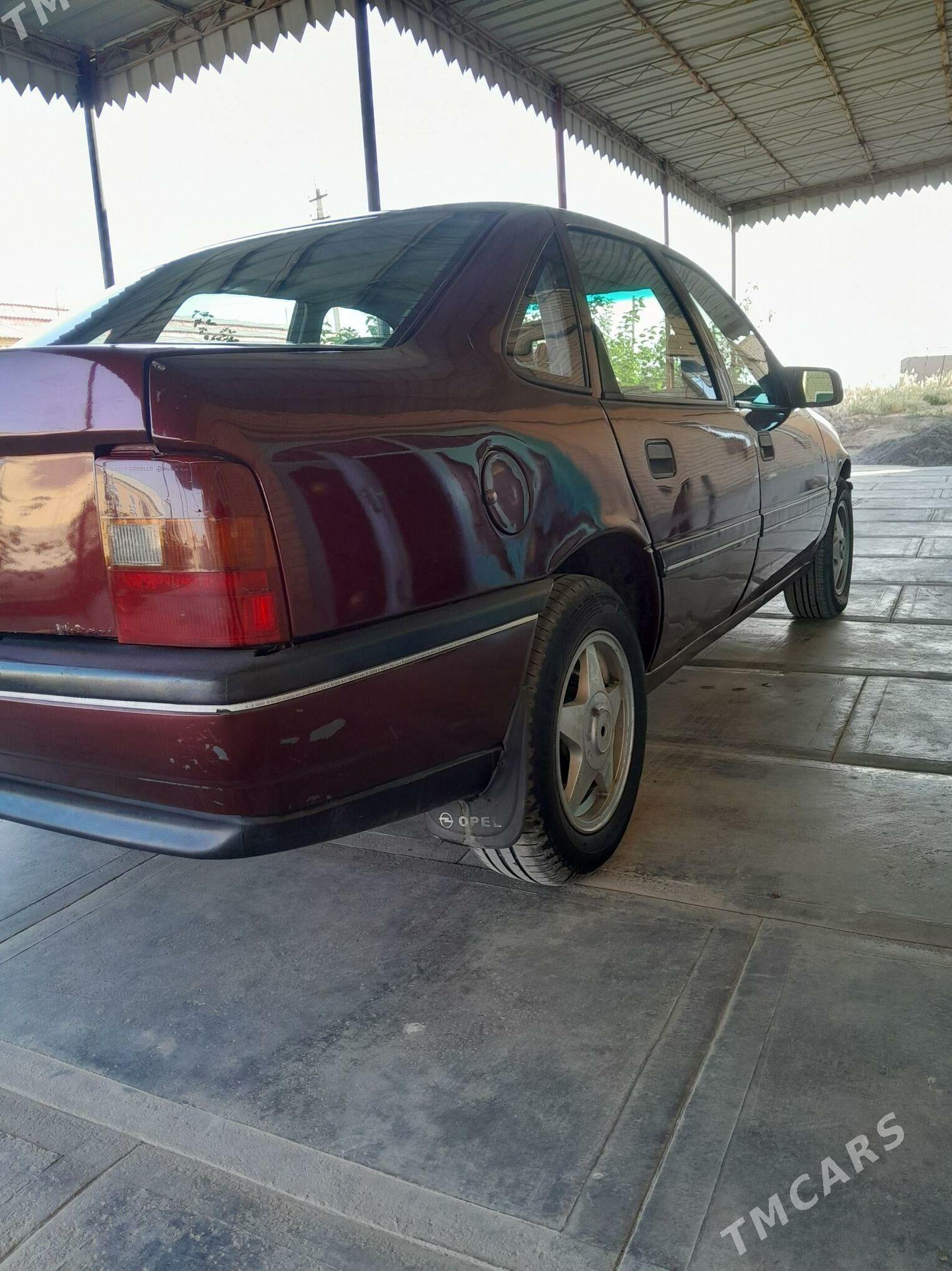 Opel Vectra 1993 - 40 000 TMT - Farap - img 1