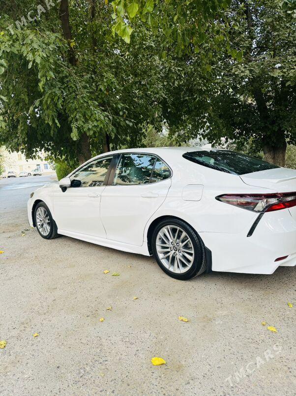 Toyota Camry 2022 - 320 000 TMT - Бедев - img 3