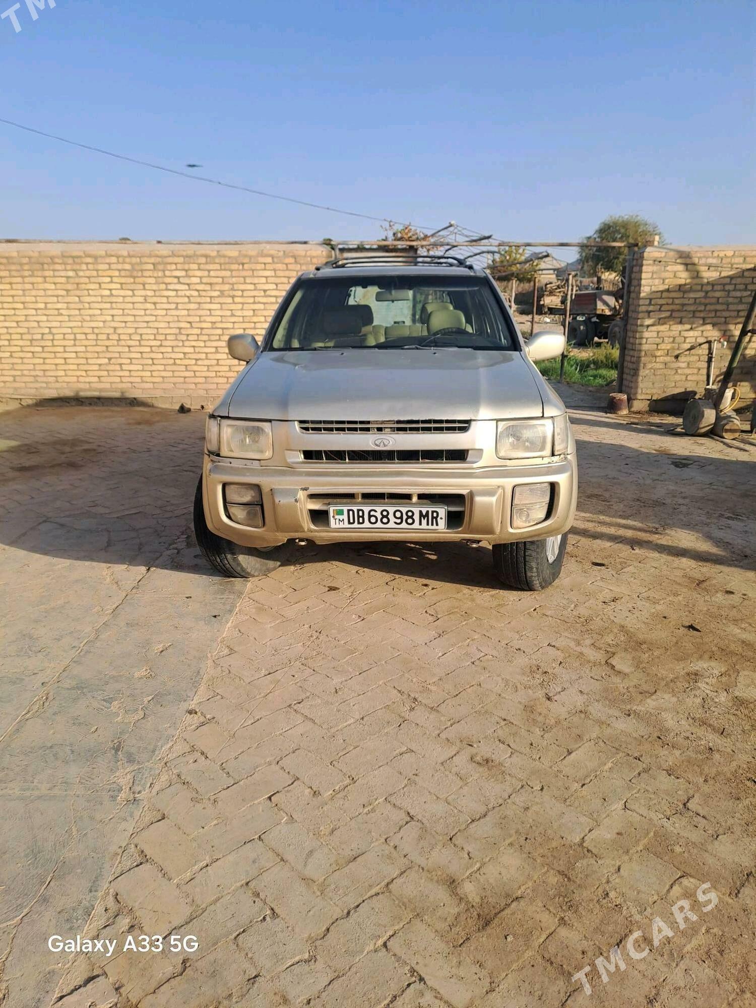 Infiniti QX4 2001 - 70 000 TMT - Байрамали - img 1