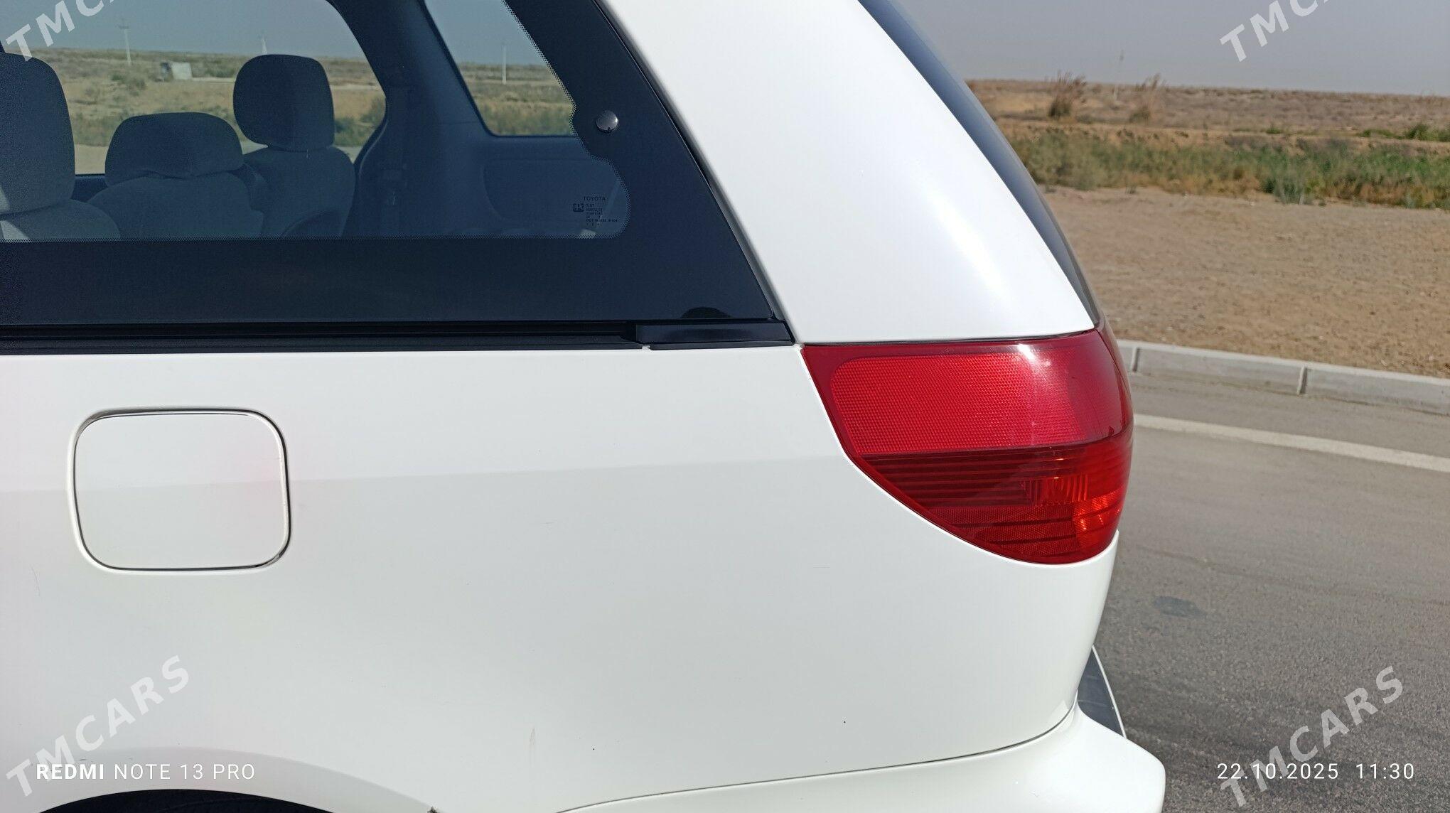 Toyota Sienna 2004 - 233 000 TMT - Мары - img 3