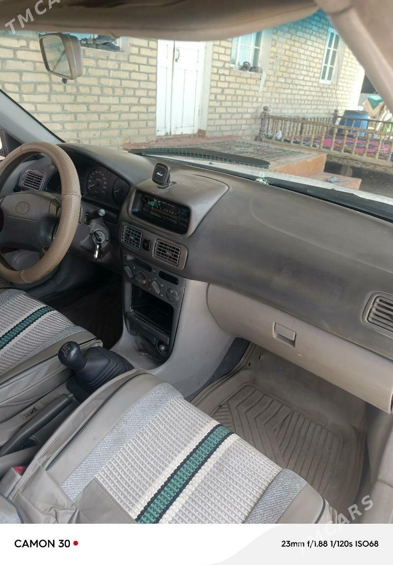 Toyota Corolla 1999 - 50 000 TMT - Туркменгала - img 5