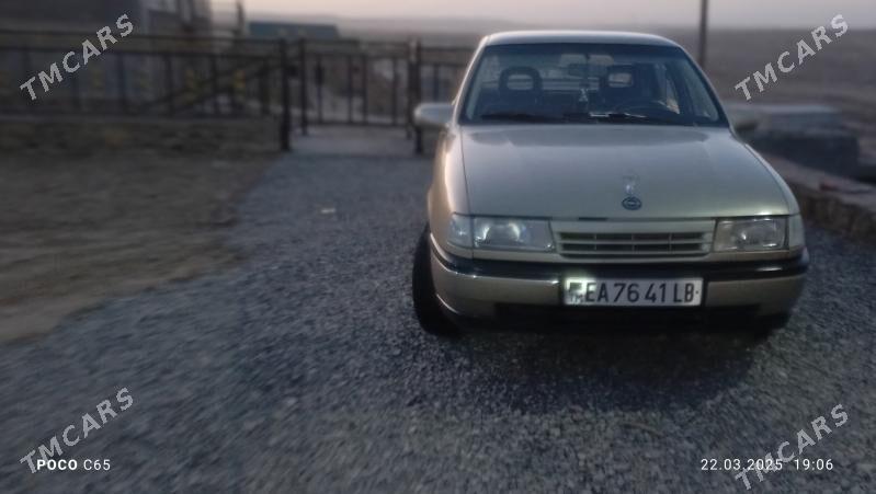 Opel Vectra 1991 - 30 000 TMT - Магданлы - img 4