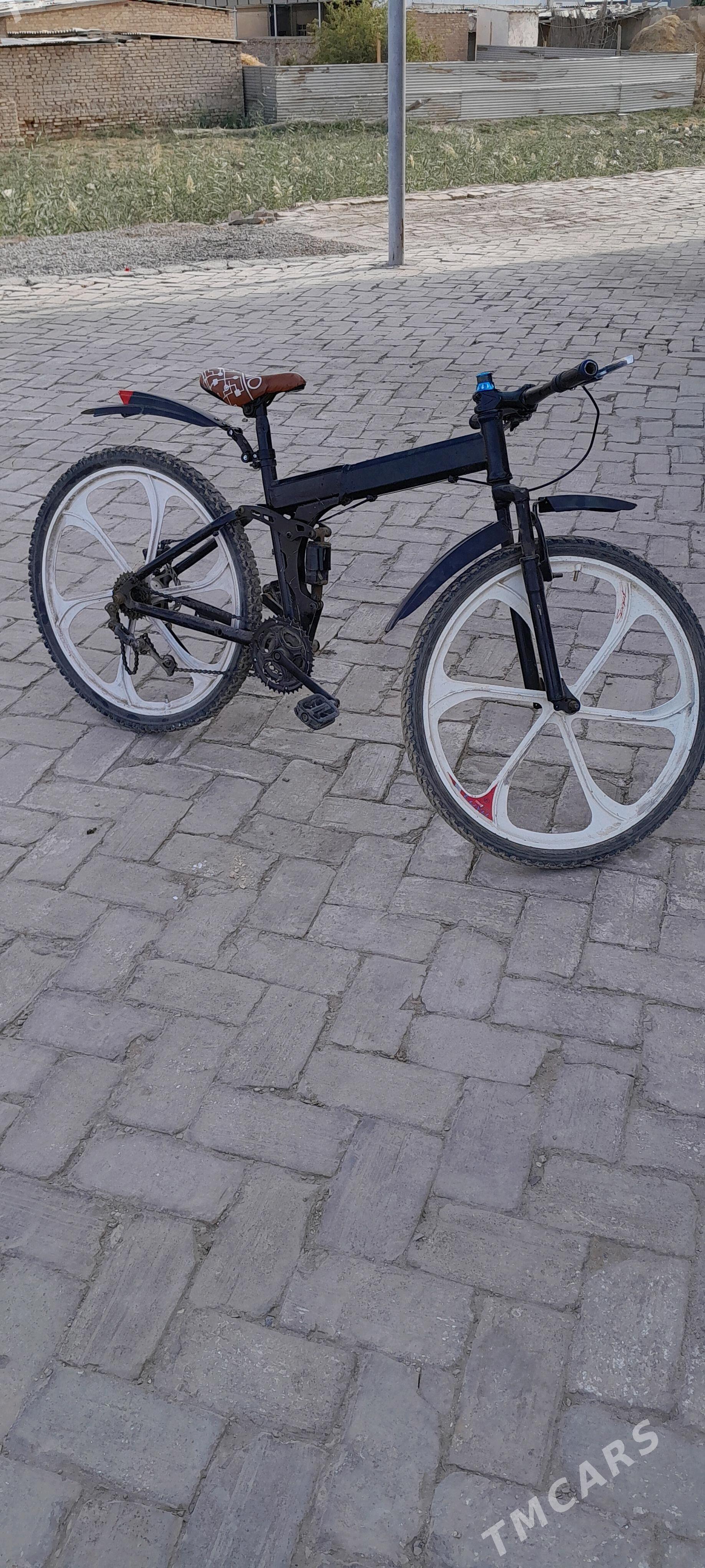 welik bmw - Байрамали - img 1